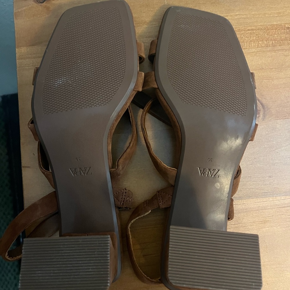 Zara heels - Picture 4 of 5